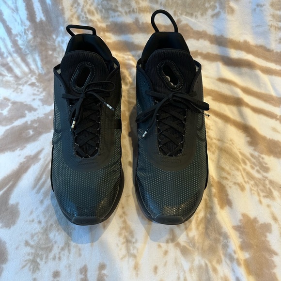 Men’s Nike Air Max 2090 main image 5